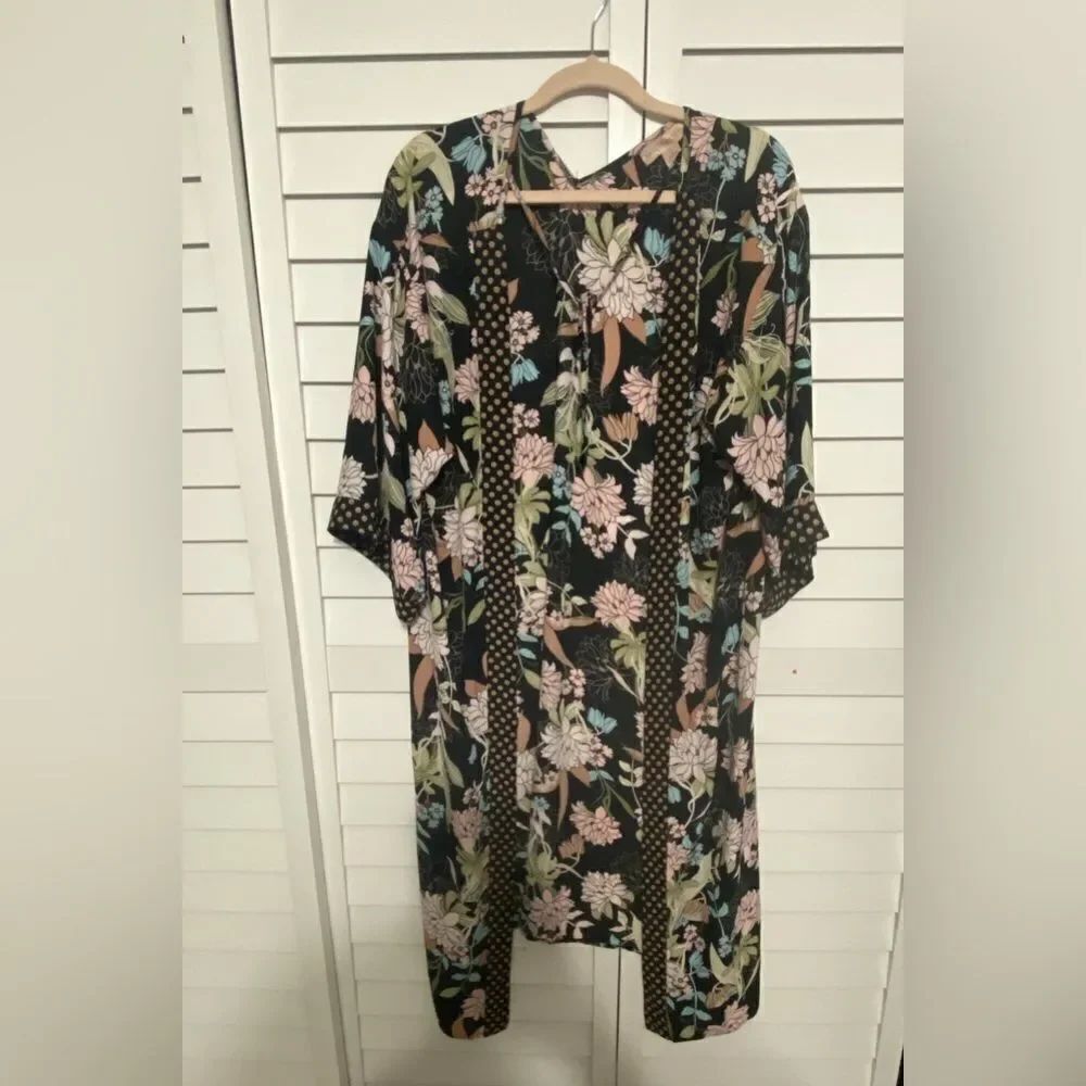 Floral Kimono 